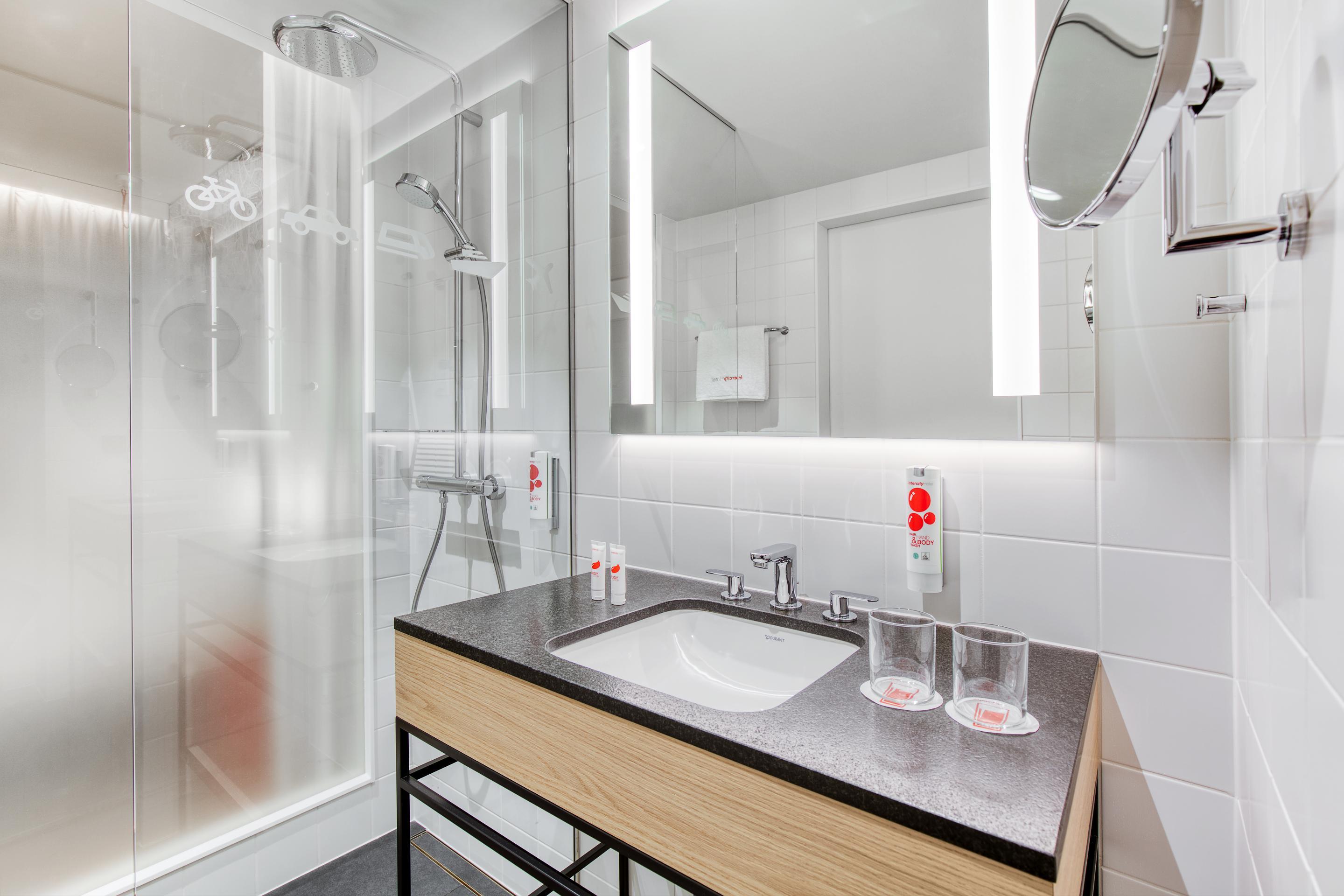 Intercityhotel סארברוקן מראה חיצוני תמונה