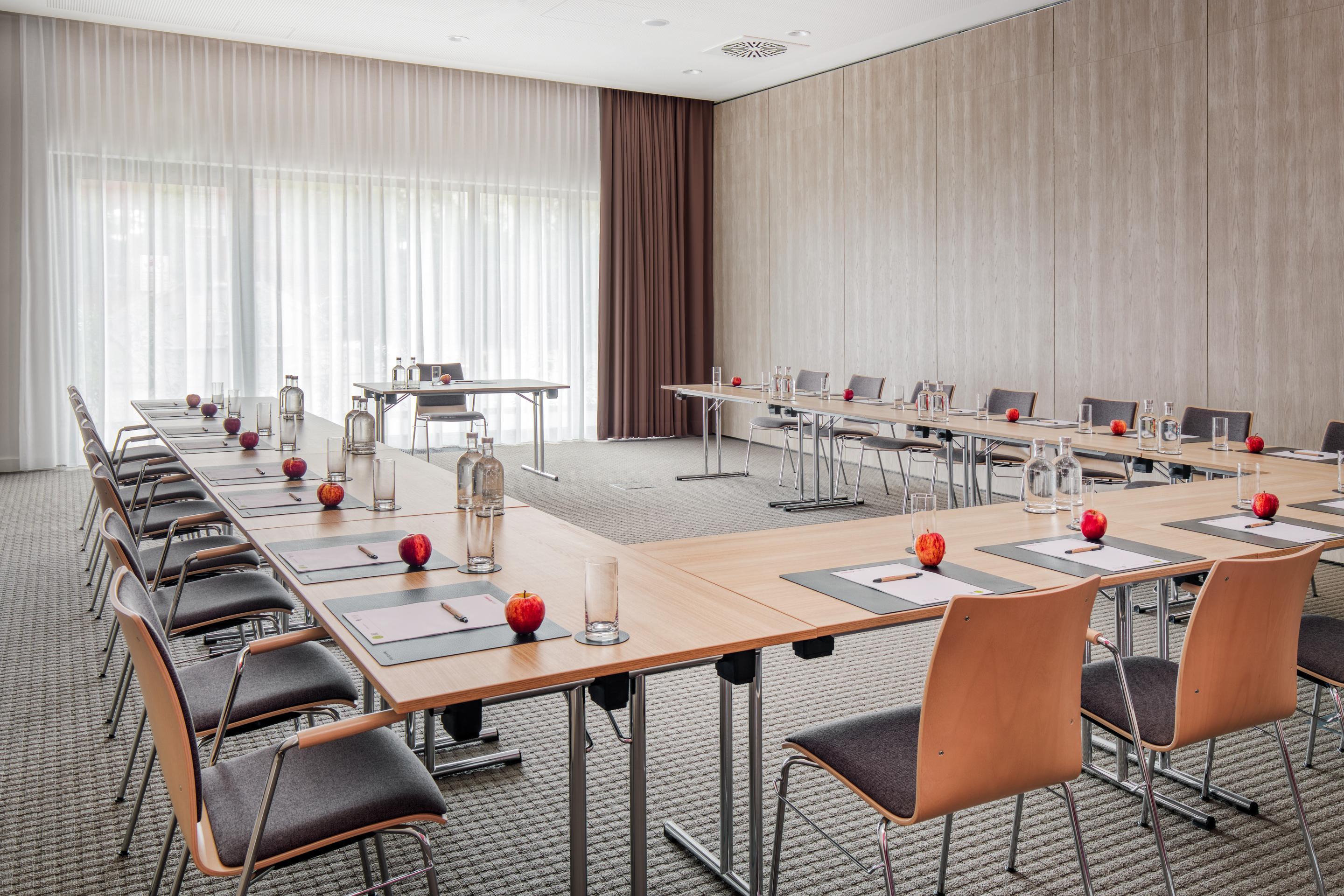 Intercityhotel סארברוקן מראה חיצוני תמונה