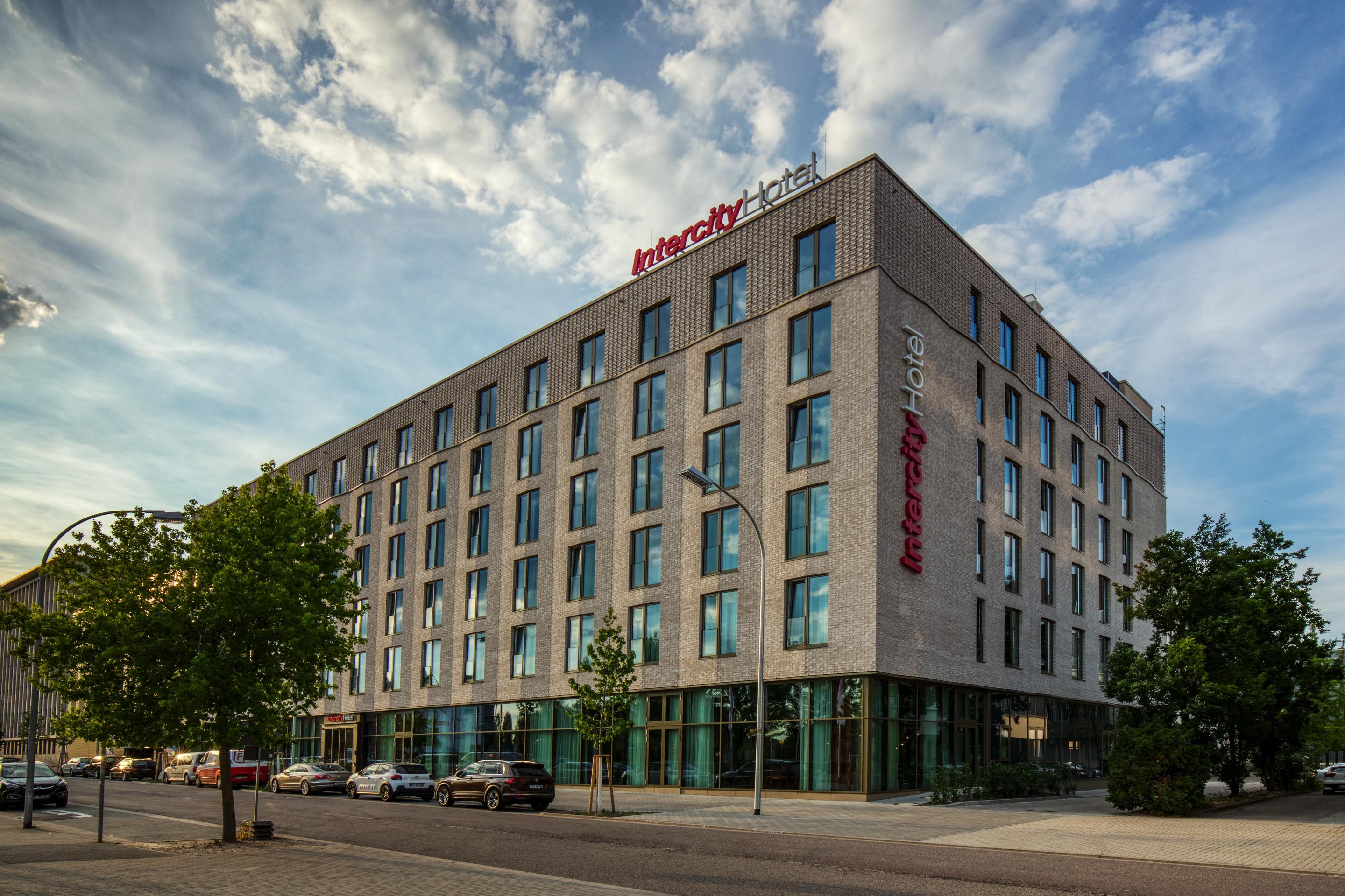 Intercityhotel סארברוקן מראה חיצוני תמונה